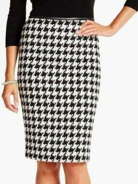 Talbots Black & White Houndstooth Pencil Skirt Wool Blend Lined 8 Size